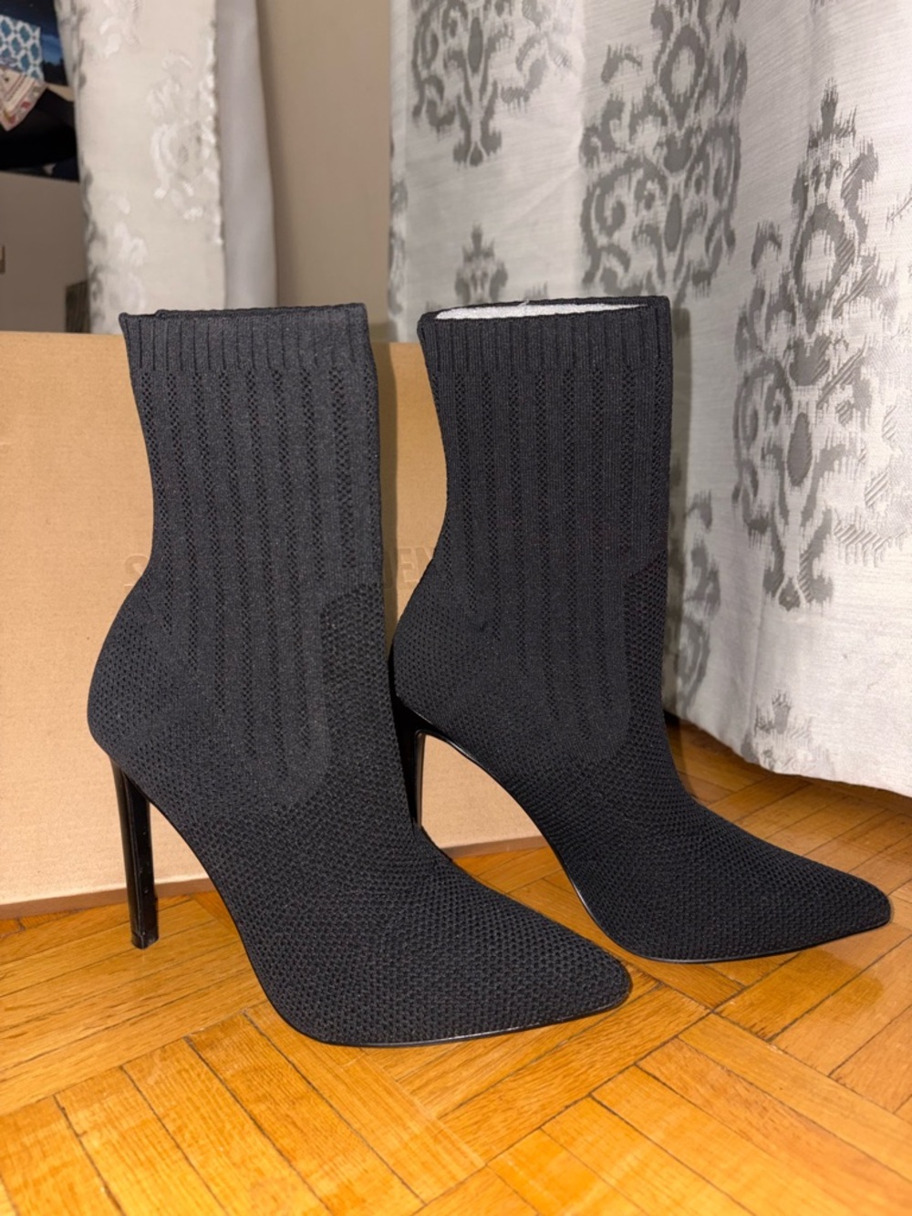 Steve Madden Black Knit Pointed-Toe Stiletto Sock Booties
